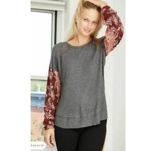 Knox Rose Raglan long sleeve gray blouse